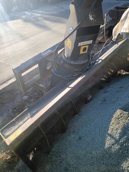 sněhovoa fréza na unc - 2