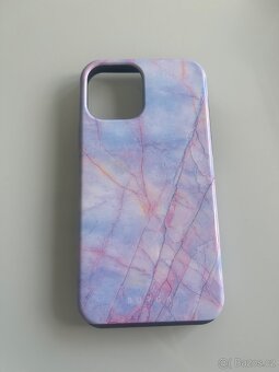 Kryt Burga na IPhone 12 - 2