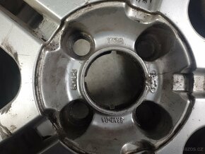 AL.kola Focus Ford - 2