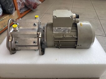 Vakuová pumpa HYCO - 2