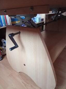 Konferenční stolek - 2