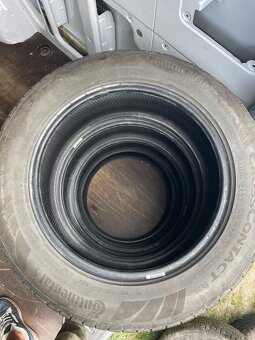 Prodam Continentel 215/60r17 - 2