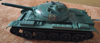 Retro hračka tank PANZER T62 - 2