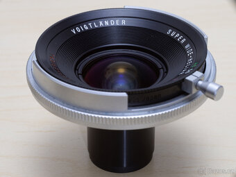 Voigtlander Super Wide-Heliar f/4,5 15mm SL (Nikon F-mount) - 2