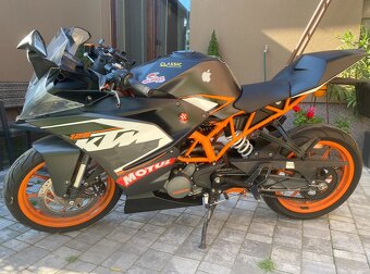KTM motorka RC 125 - 2