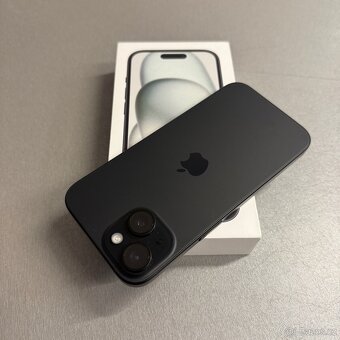 Pouze rozbalený iPhone 15 128GB černý, 2 roky záruka - 2