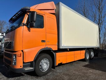 VOLVO FH 12 460. Mrazák 6X2. Euro 3. - 2