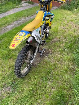 Suzuki rmz 250 - 2