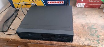 CD přehrávač AIWA DX-M75 – kvalitní retro audio - 2