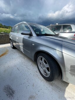 Audi A4 na náhradní díly - 2