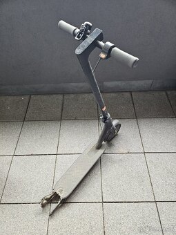 Xiaomi Scooter Essential - 2