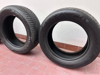 Nexen Winguard 215/55 R16 zimní - 2