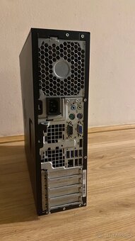 HP compaq elite 8300 - 2