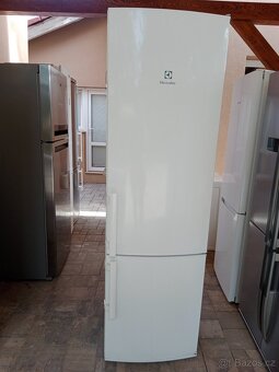 Lednice s mrazakem Elektrolux - 2