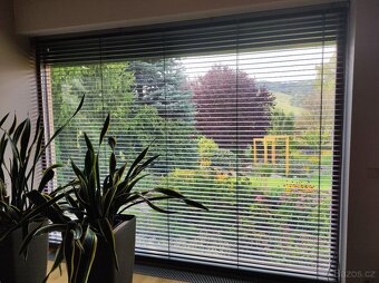 Vnitřní žaluzie na velké okno - 2
