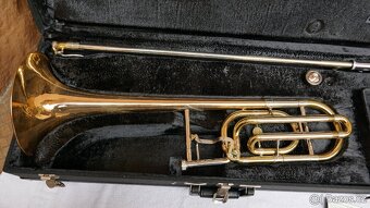 TENOR POZOUN HOLTON TR150//MADE IN USA - 2
