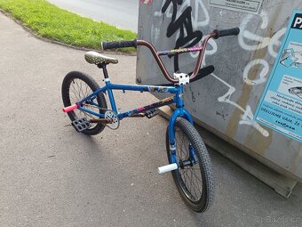 Freestyle BMX kolo GT - 2