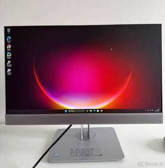 PC HP EliteOne 800 G5 All-in-One – 23,8” | i3 | 8GB | 256GB - 2