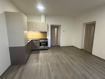 Byt k pronájmu 2+kk (43,6 m2) - 2