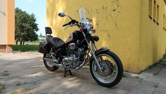 Yamaha XV 750 Virago - 2