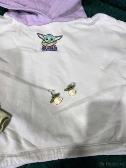Dívčí set mikina + náušnice Star Wars Yoda - 2
