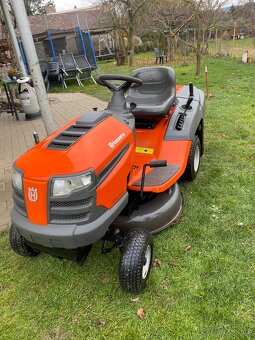 zahradní traktor Husqvarna CTH 126 - 2
