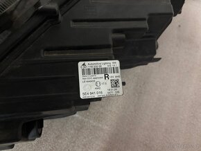 Pravý světlomet Škoda Octavia IV - 2