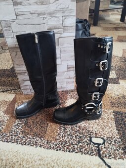 Prodám krásné kozačky vel.36 - 2