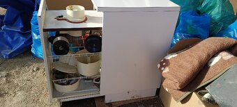 Retro mixér ve skříňce - 2