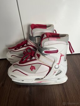 Detske ledni brusle, 33-37 - 2