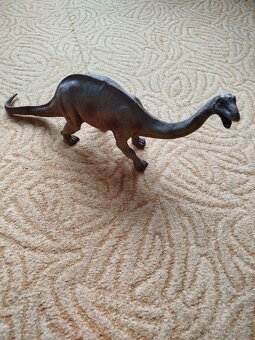 dinosaurus velikost 155cm - 2