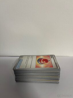 Pokémon bulk 578 ks - 2