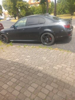 Prodám bmw e60 530d 160kv manuál g6 - 2
