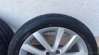 Vw Alu kola 235/45R17 - 2