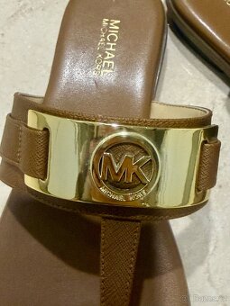 Pantofle MK - 2