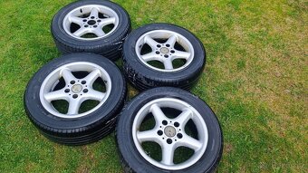 BMW E39 kola orig., 16" 5x120, pneu letní Dunlop 225/55 R16 - 2