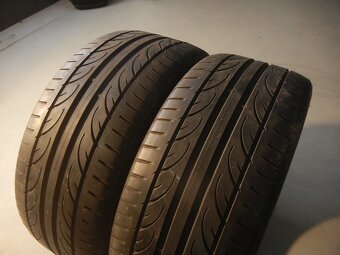 Letní pneu Hankook 225/40R18 - 2