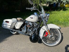 Harley Davidson Road King FLHR 120R vše v TP - 2