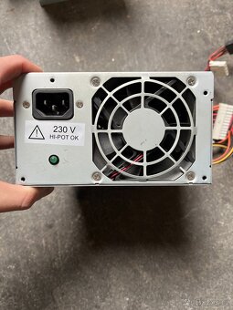 Zdroje napájení PC Zdarma, DVD-ROM, Základní deska - 2