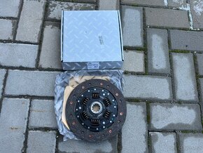 Moskvič 412,408, nová spojková lamela - 2