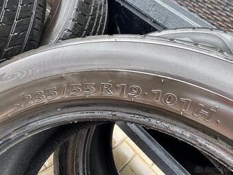 Letní pneu 235/55/19 - 2