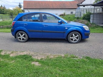 Kia rio 1.4 crdi , 81 Kw - 2