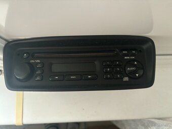 Rádio Peugeot 206 - 2
