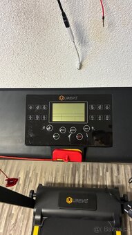 Běžecký pás Urevo Foldi Mini Treadmill - 2