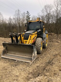 Traktorbagr Komatsu - 2
