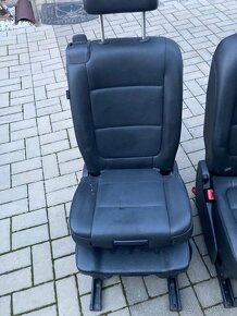 VW Sharan 7N druhá řada s airbagy - 2