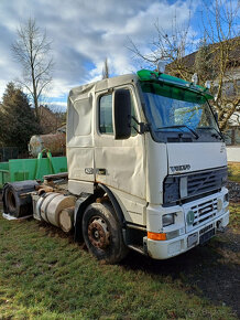 Volvo FH12, r.v. 1996 - na náhradní díly - 2