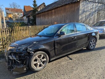 Audi A4 B8 2.0 TDI – po nehodě (levý přední bok) - 2