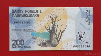 Bankovka MADAGASKAR 200 Ariary rok 2017 stav UNC - 2