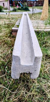 Betonový sloupek - 2